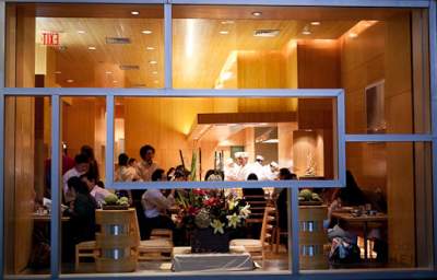 New York Sushi Restaurant Eliminates Tipping Because it Pays Waiters a Salary with Benefits